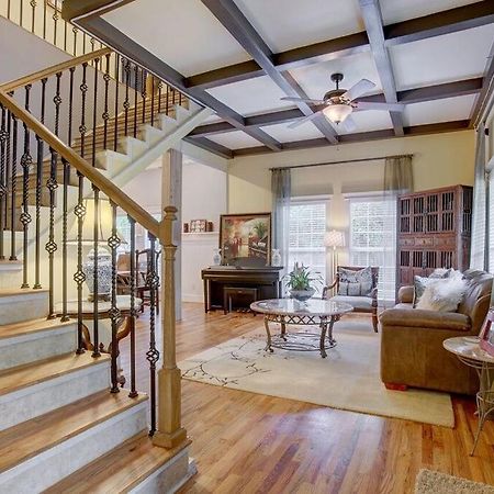 אטלנטה Sleeps16, Spacious Home, Close To Downtown, Beltline, And Walk To Restaurants, 75" Tv, 2 Person Jacuzzi, Ping Pong מראה חיצוני תמונה