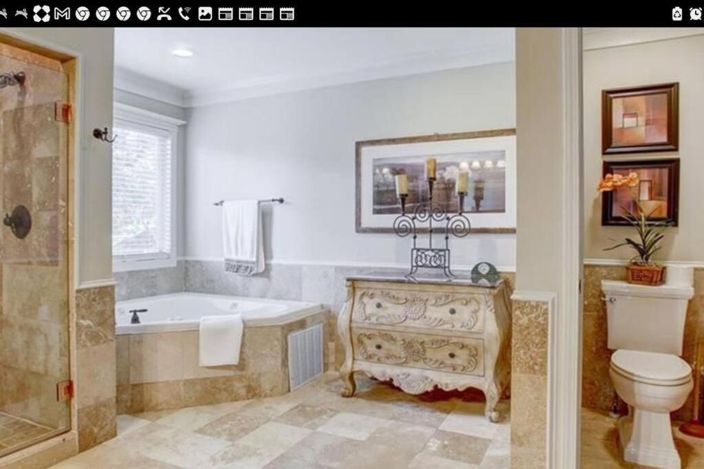 אטלנטה Sleeps16, Spacious Home, Close To Downtown, Beltline, And Walk To Restaurants, 75" Tv, 2 Person Jacuzzi, Ping Pong מראה חיצוני תמונה