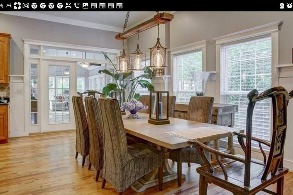 אטלנטה Sleeps16, Spacious Home, Close To Downtown, Beltline, And Walk To Restaurants, 75" Tv, 2 Person Jacuzzi, Ping Pong מראה חיצוני תמונה